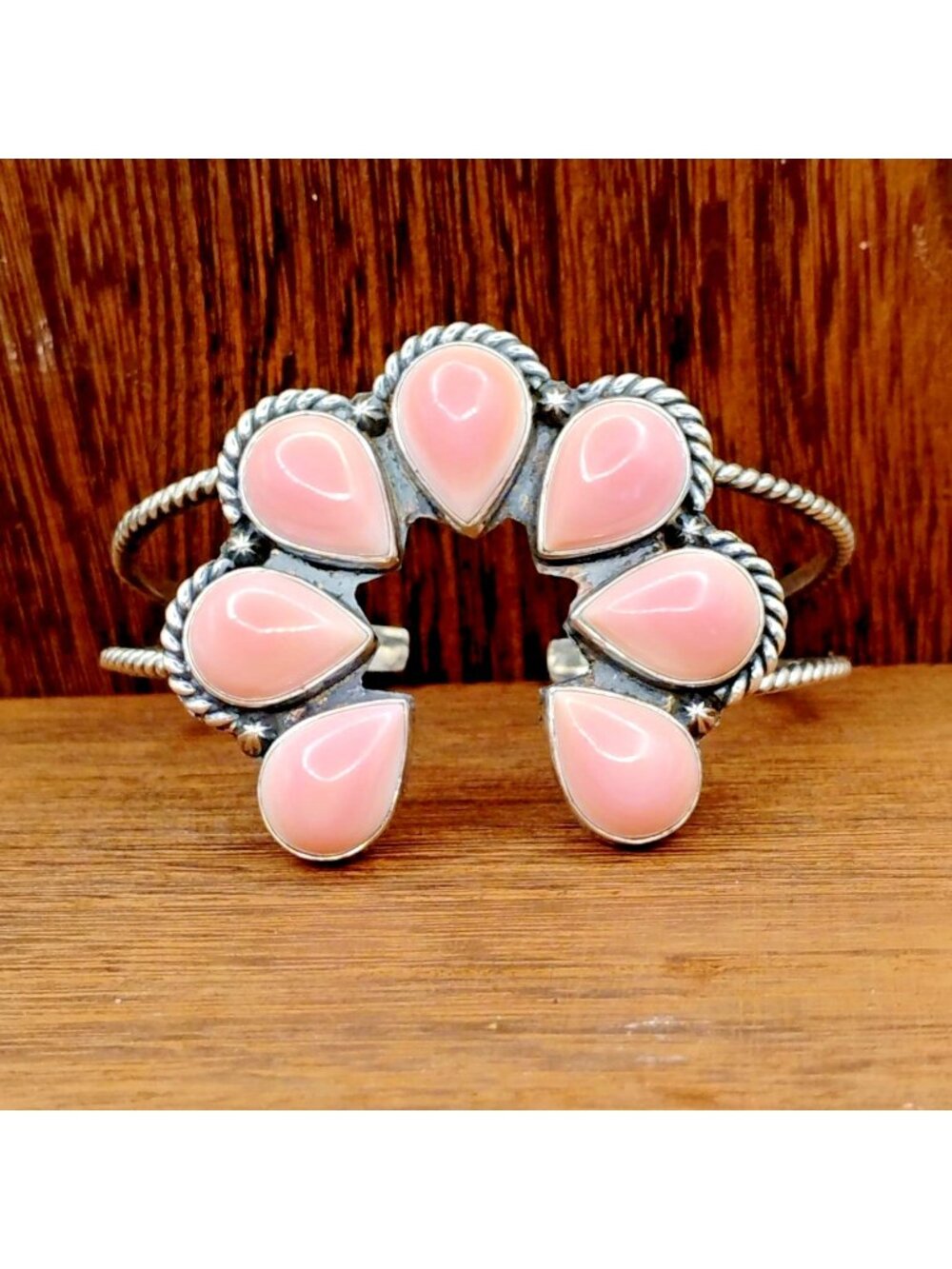 Southwestern Naja Cuff Bracelet Pink Spiny Oyster Shell Artisan Handmade 36.5g